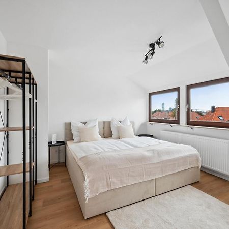 Malu Rooms - Top Lage, Kostenloser Parkplatz, Klima, Netflix, 24H Checkin Λούντβιχσμπουργκ Εξωτερικό φωτογραφία