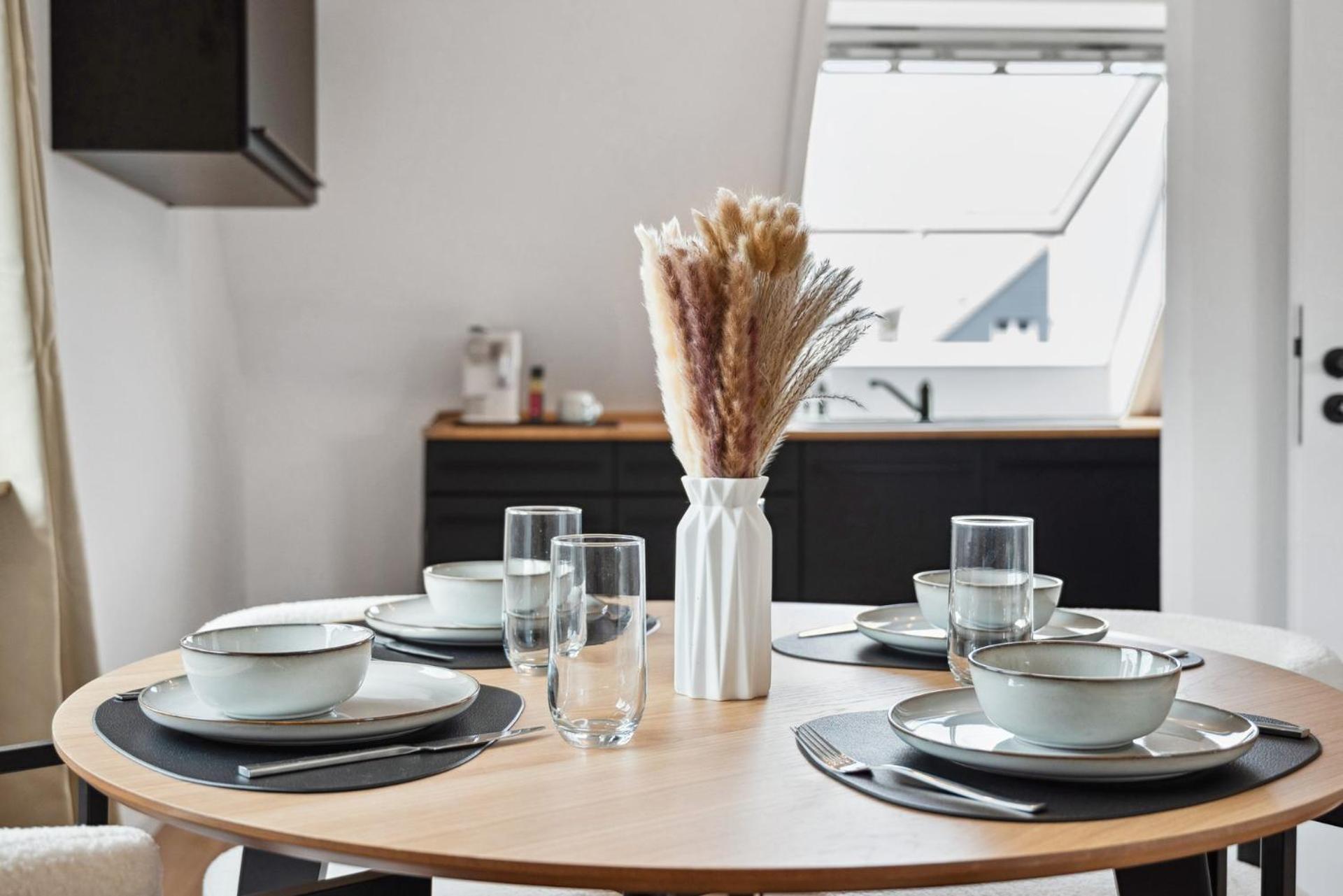 Malu Rooms - Top Lage, Kostenloser Parkplatz, Klima, Netflix, 24H Checkin Λούντβιχσμπουργκ Εξωτερικό φωτογραφία